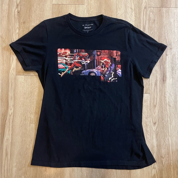 The Flash Shirt - Picture 1 of 4